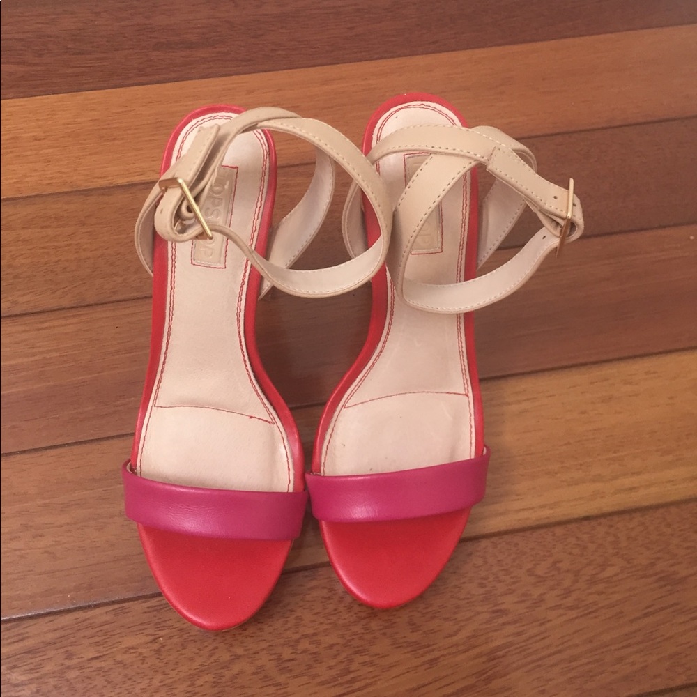Topshop Beige, Fuchsia and Red Block Heel Sandals - Picture 4 of 8